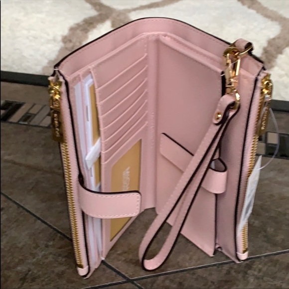 MICHAEL KORS LG DOUBLE ZIP WRISTLET BALLET - Picture 14 of 16